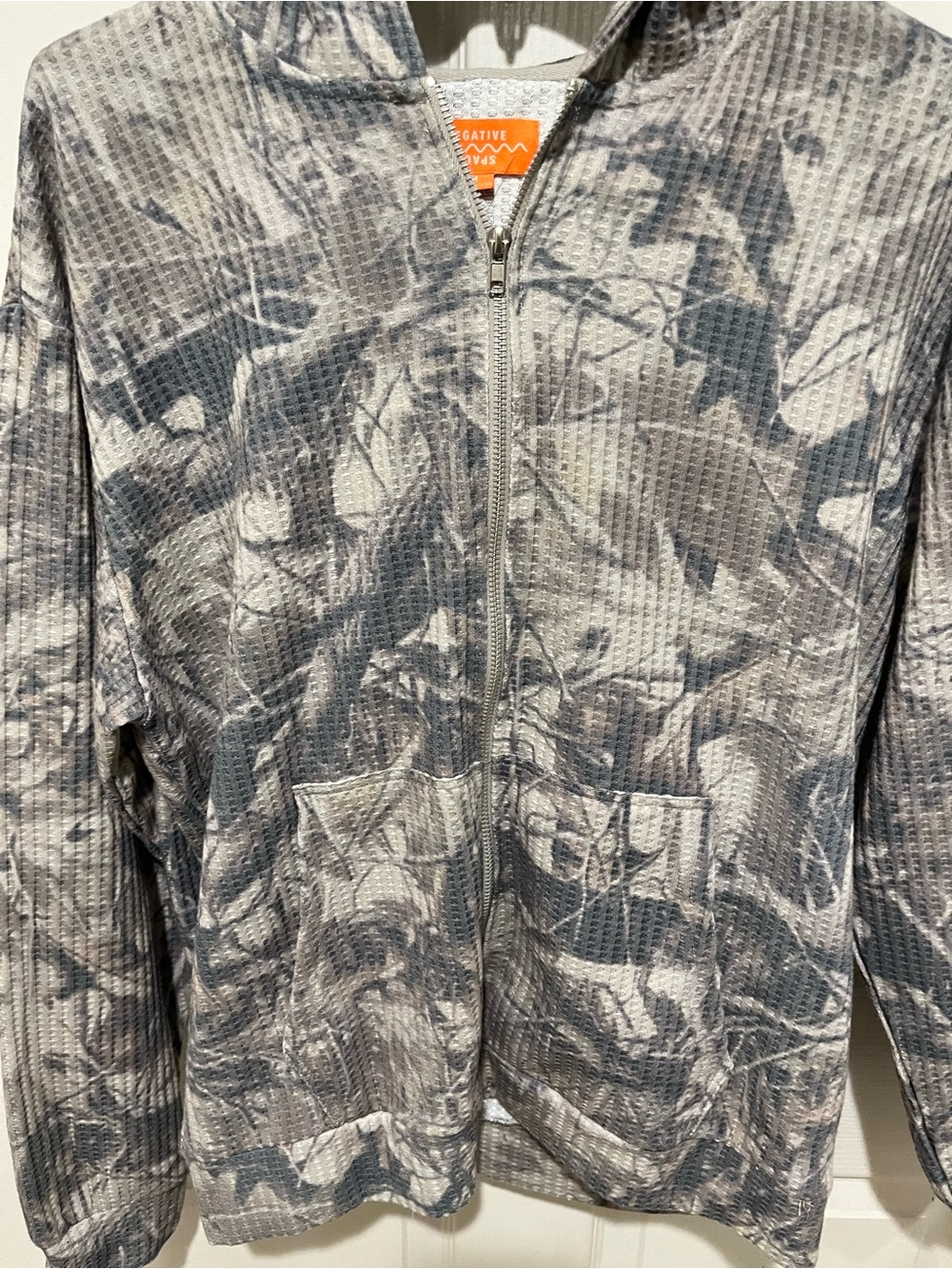Men's Lightweight Gray Camouflage Waffle Zip Jacket